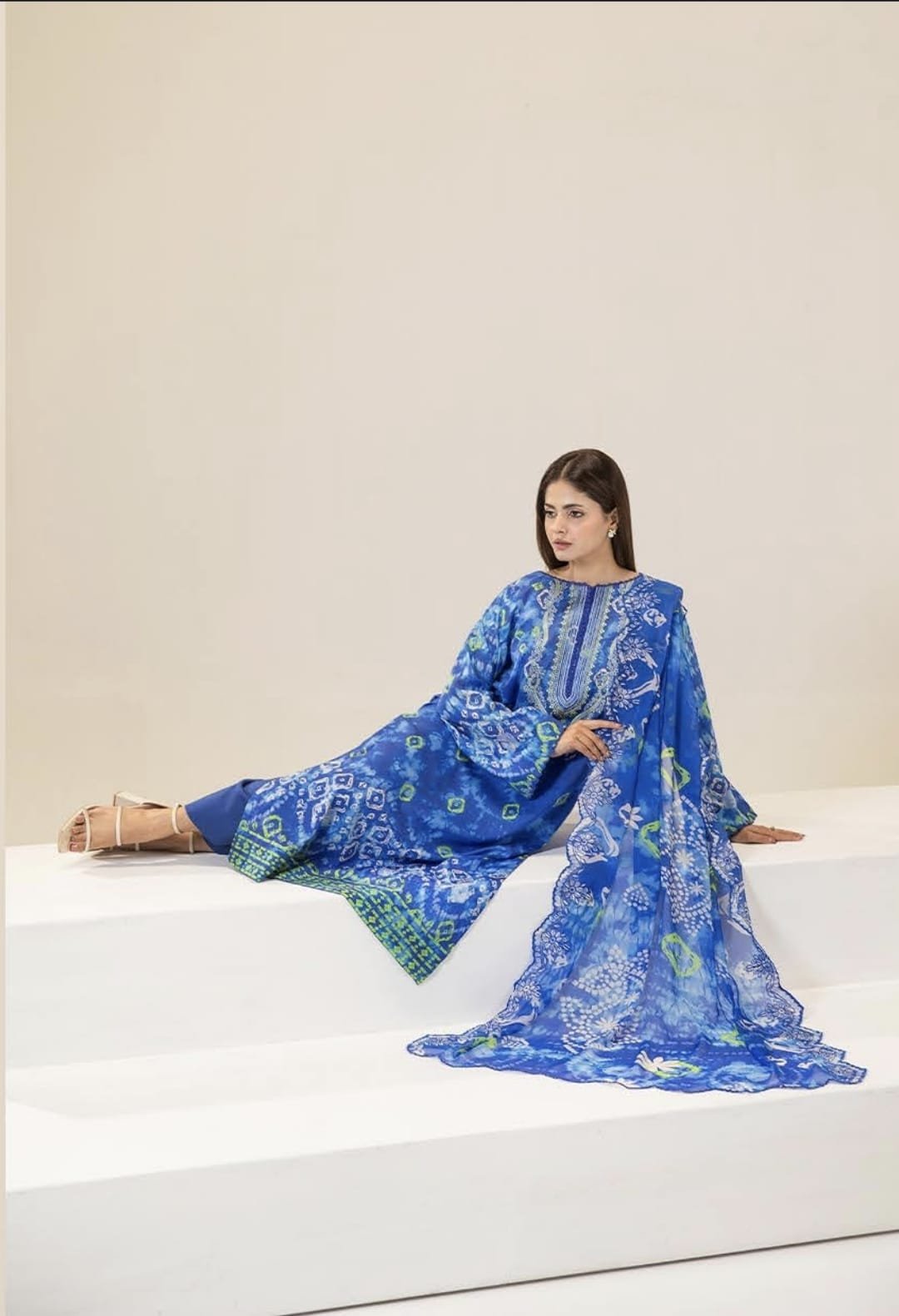 Pakistani Three Piece – Royal Blue Printed Unstitched Lawn Suit with Chiffon Dupatta - Image 3